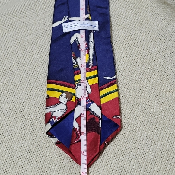 Vintage Perry Ellis Portfolio 100% Silk Acrobats Necktie Made in USA 55" x 4" - Picture 6 of 6